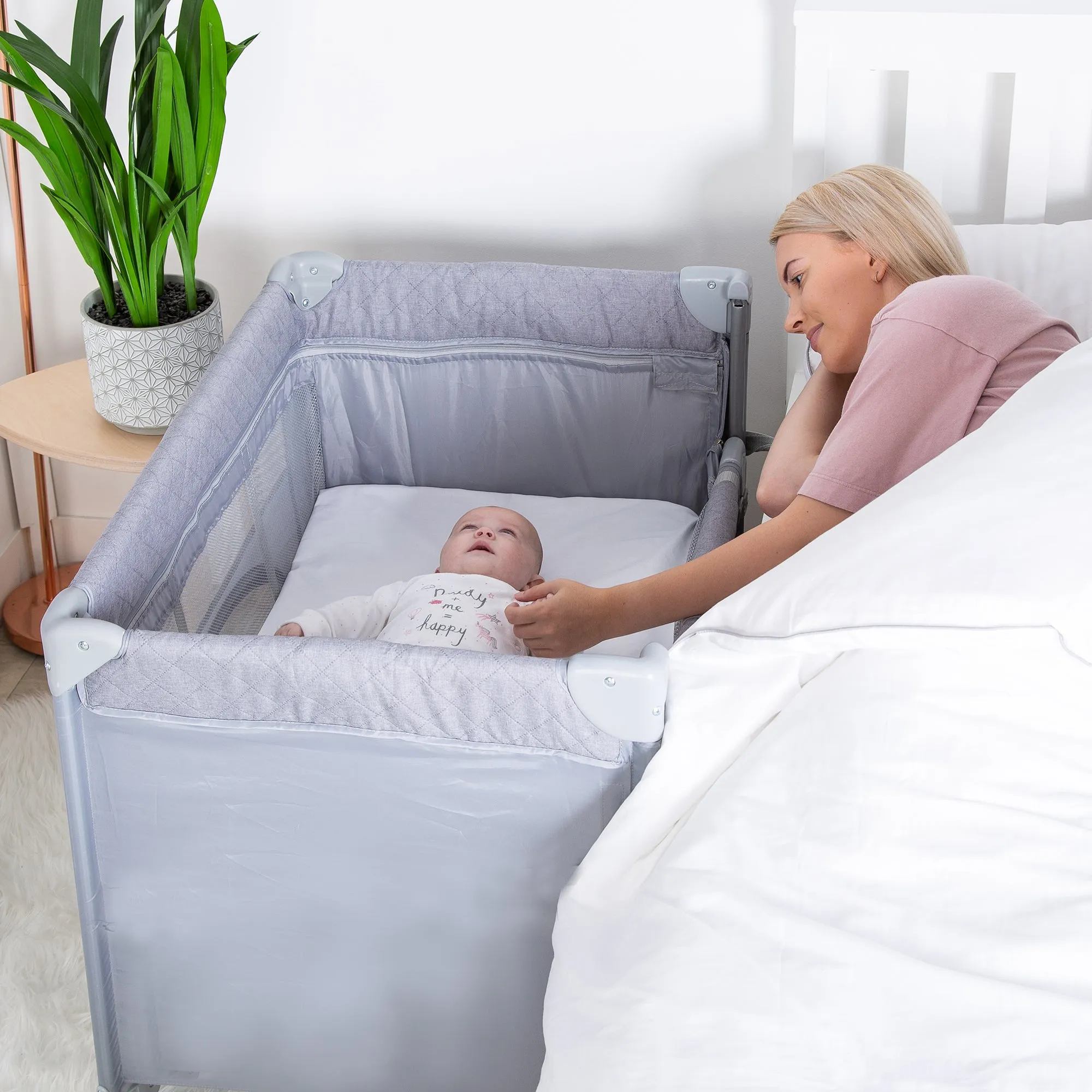 Red Kite Dreamer Bedside Travel Crib Quilt Grey