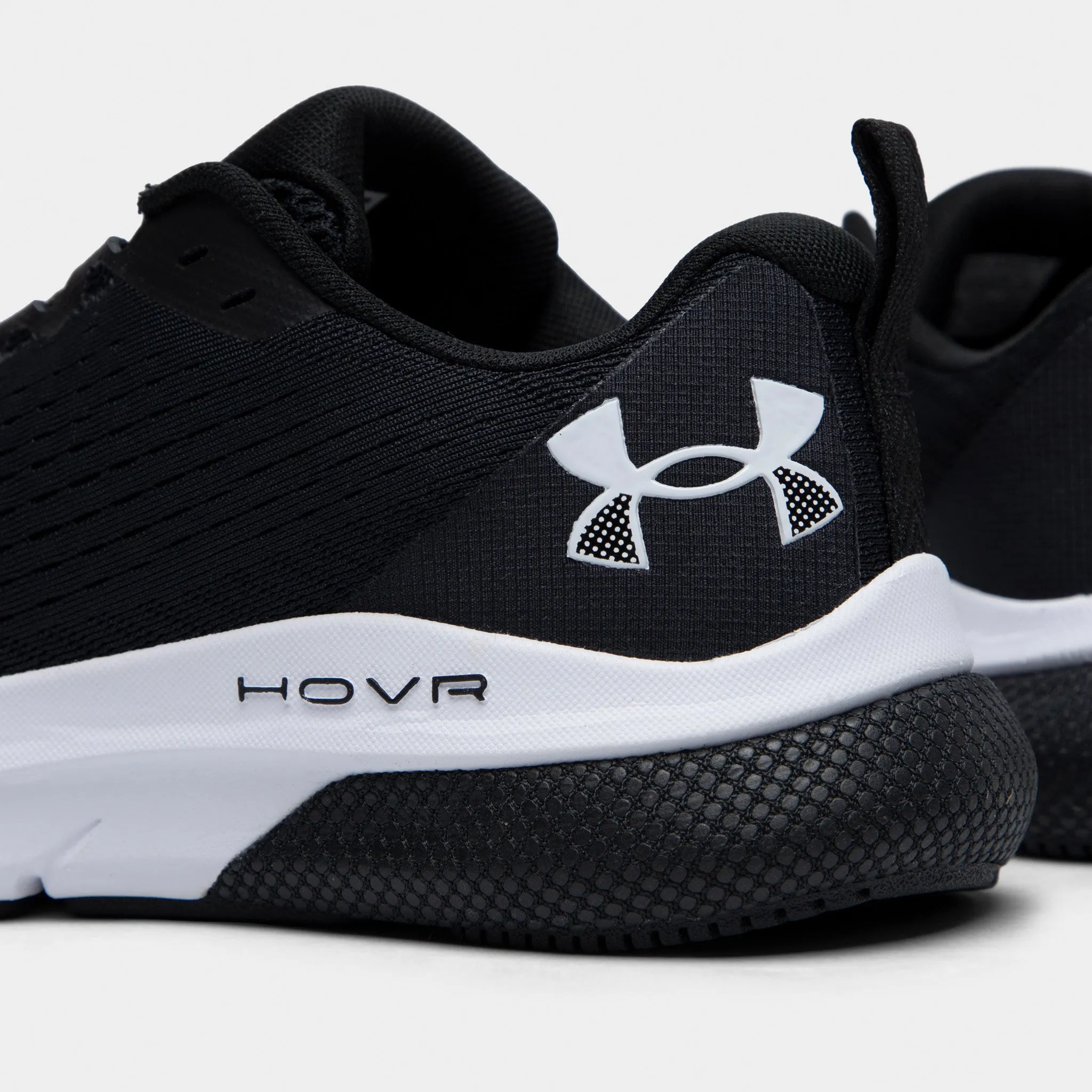 Under Armour Women's UA HOVR Turbulence Black / White
